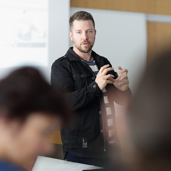 Enseignant en classe - Image symbolique